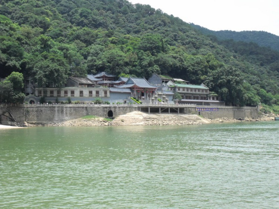 飞来寺