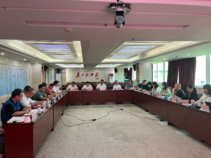 市八届人大代表环境和资源专业小组到市政务和数据局开展专题调研