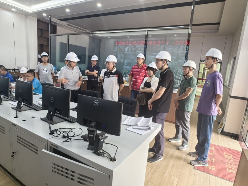 华南理工大学专家团队赴清远高新区企业精准破解技术难题 赋能绿色低碳发展