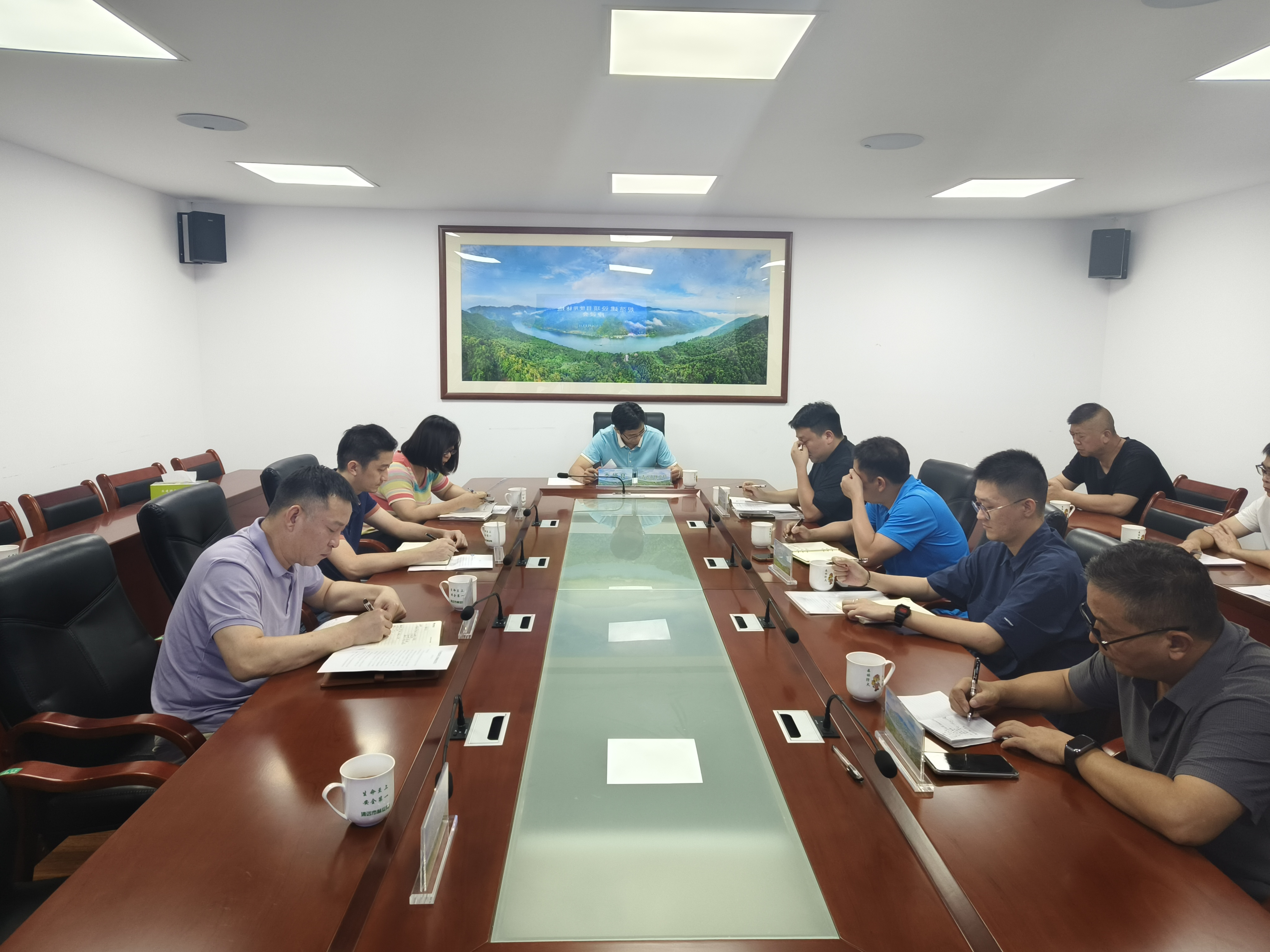 清远市林业局召开规范建设项目使用林地座谈会